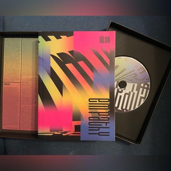 NWT Debut Album with book! - Picture 4 of 4